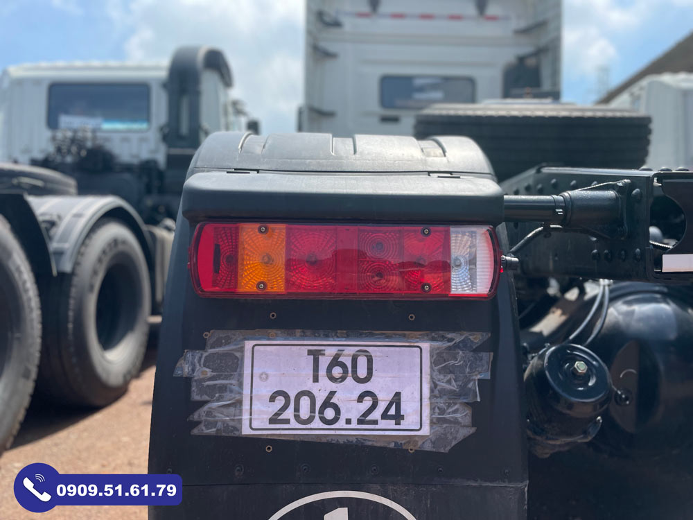 den_hau_xe_dau_keo_faw_460hp